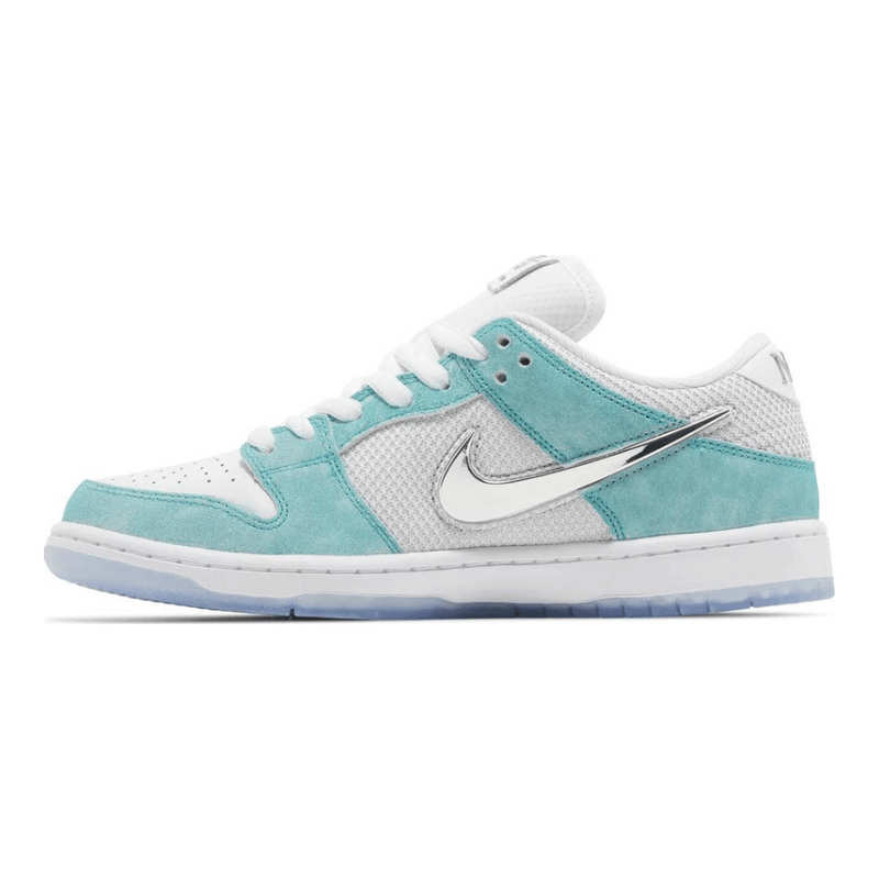 Nike SB Dunk Low April Skateboards